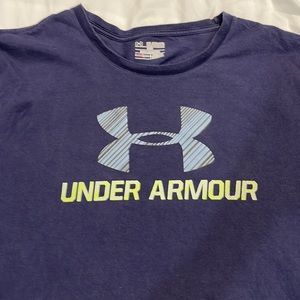 Men's 3XL Under Armor Loose Fit Heat Gear T-Shirt